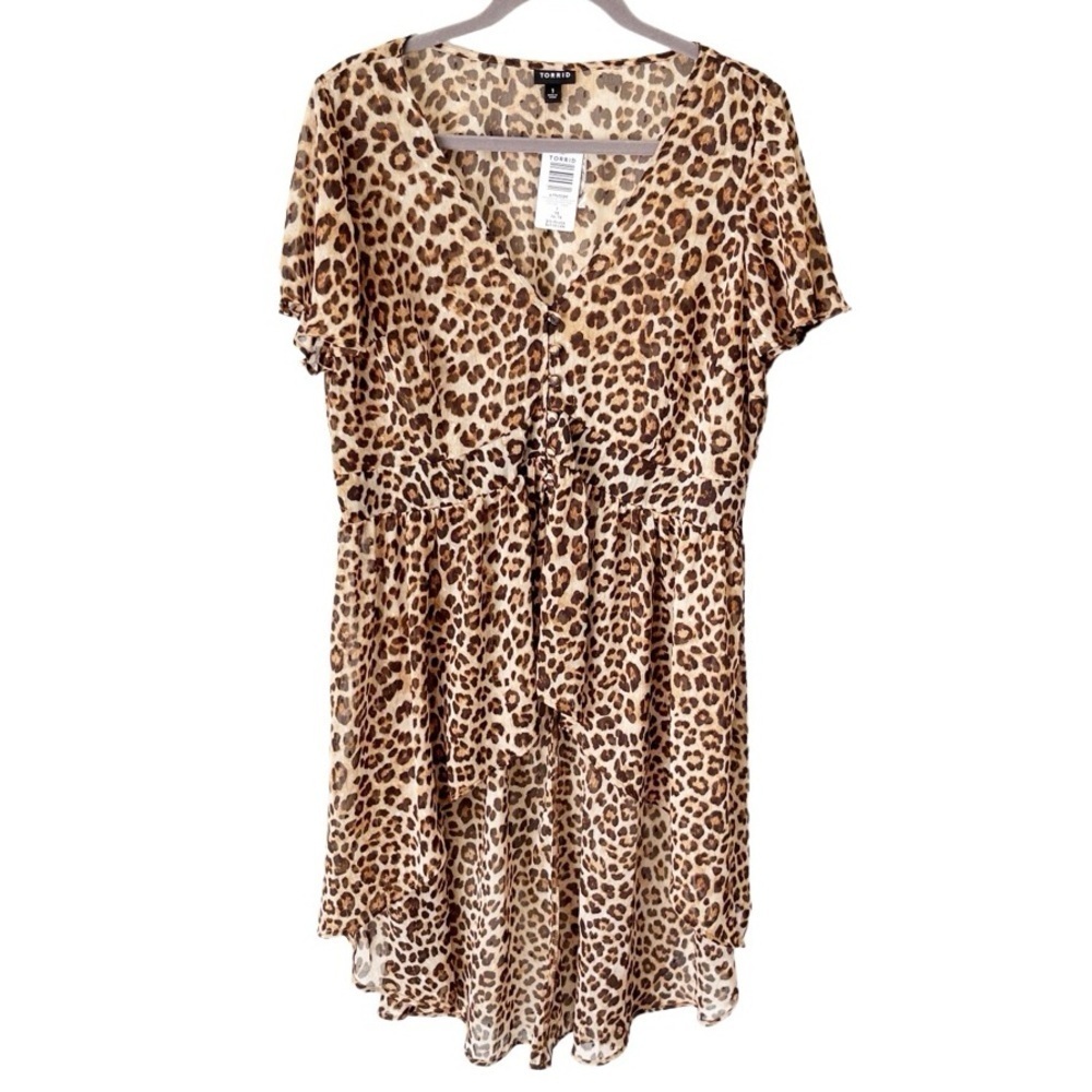 Torrid Top Women's 1X Chiffon Smocked Waist Extreme High Low Blouse Leopard‎ NWT